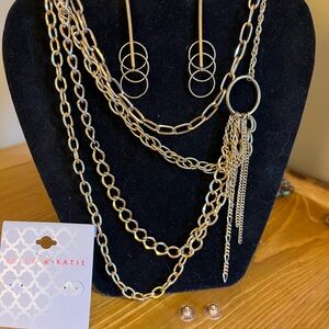 Two gold tone necklaces and earrings set that staggers across the neckline 20”